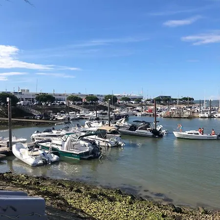 Sur Le Port Apercu Mer. Lägenhet